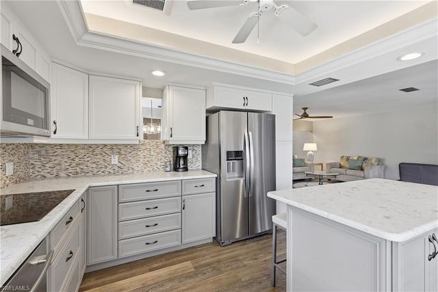 1836 Pine Glade CIR, Fort Myers, FL 33907