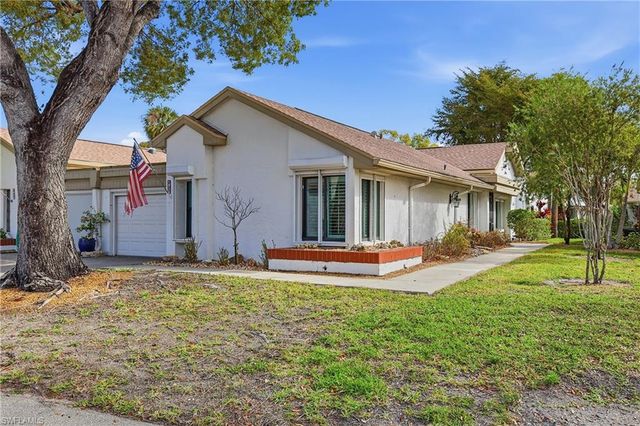 1836 Pine Glade CIR, Fort Myers, FL 33907