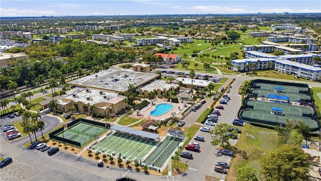 1836 Pine Glade CIR, Fort Myers, FL 33907