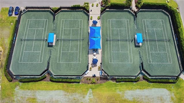 1836 Pine Glade CIR, Fort Myers, FL 33907