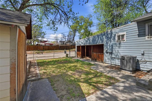 2553 Sheridan Boulevard, Edgewater, CO 80214
