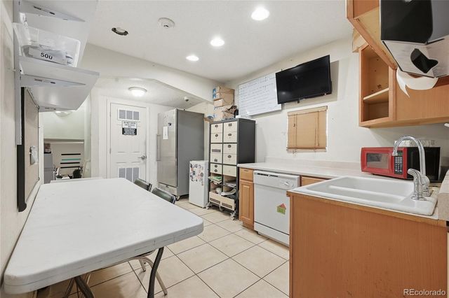 2553 Sheridan Boulevard, Edgewater, CO 80214