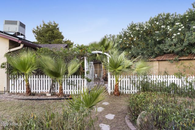 17047 N 36TH Court, Phoenix, AZ 85032