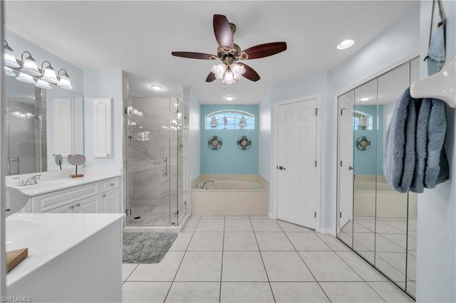 1722 SW 38th TER, Cape Coral, FL 33914