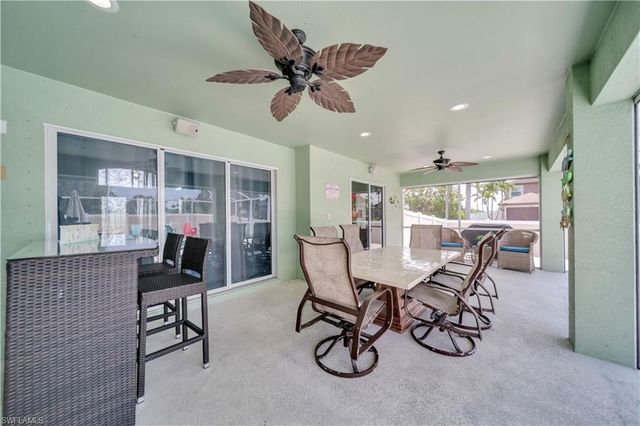 1722 SW 38th TER, Cape Coral, FL 33914