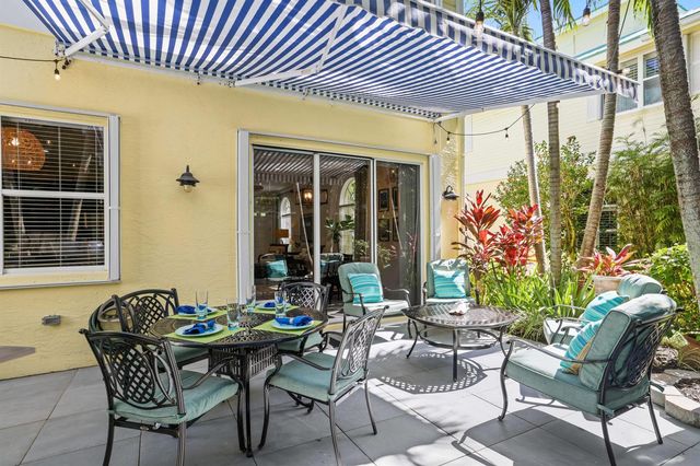 131 Barefoot Cove, Hypoluxo, FL 33462