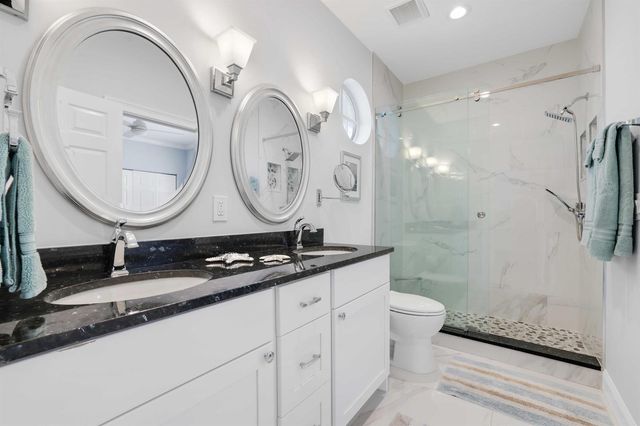 131 Barefoot Cove, Hypoluxo, FL 33462