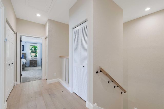 131 Barefoot Cove, Hypoluxo, FL 33462