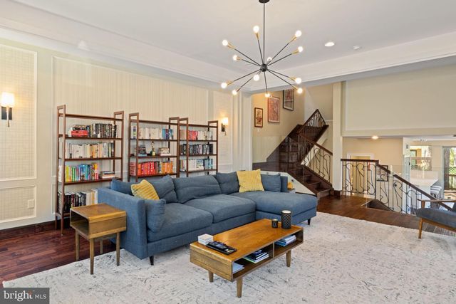 6230 WISSAHICKON AVE, Philadelphia, PA 19144