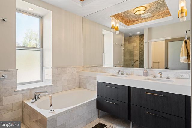 6230 WISSAHICKON AVE, Philadelphia, PA 19144