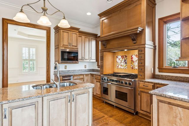 2834 Parkers Landing Road, Mount Pleasant, SC 29466