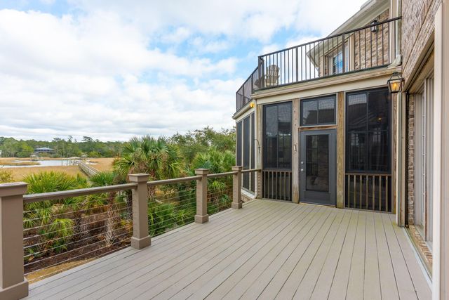 2834 Parkers Landing Road, Mount Pleasant, SC 29466