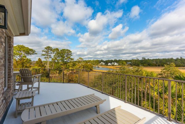 2834 Parkers Landing Road, Mount Pleasant, SC 29466