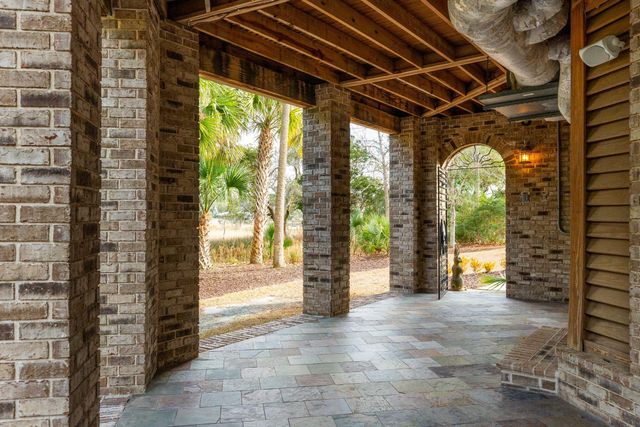 2834 Parkers Landing Road, Mount Pleasant, SC 29466