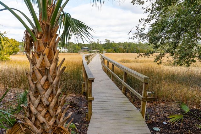 2834 Parkers Landing Road, Mount Pleasant, SC 29466