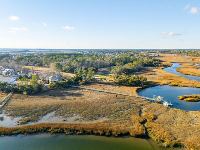 2834 Parkers Landing Road, Mount Pleasant, SC 29466