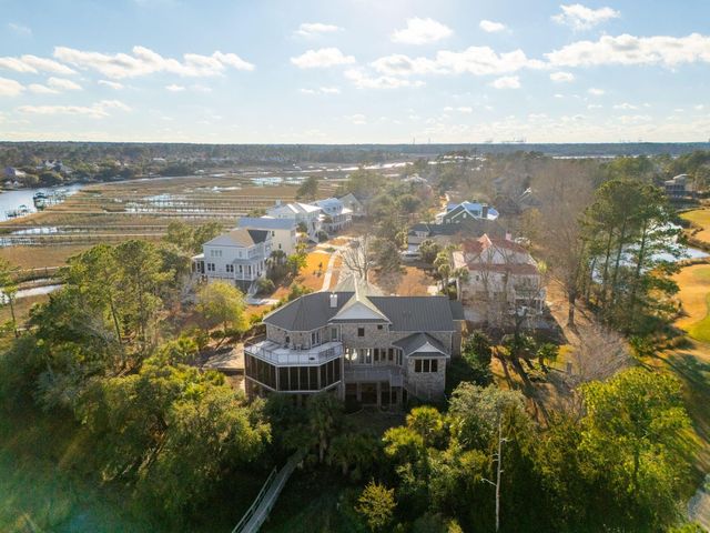 2834 Parkers Landing Road, Mount Pleasant, SC 29466