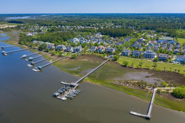 2834 Parkers Landing Road, Mount Pleasant, SC 29466