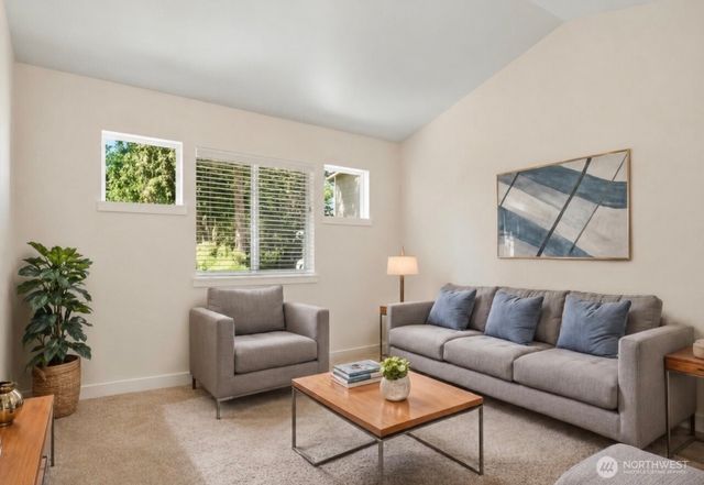 30 E Stirling Court, Shelton, WA 98584