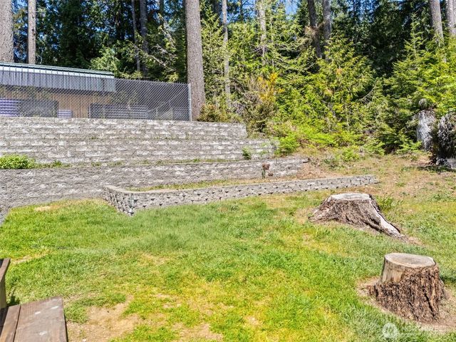 30 E Stirling Court, Shelton, WA 98584