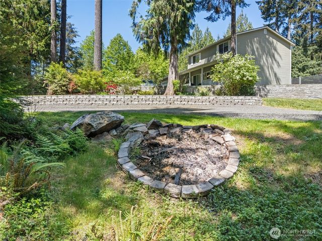 30 E Stirling Court, Shelton, WA 98584