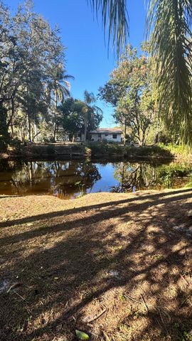 11852 47th Road N, West Palm Beach, FL 33411