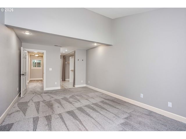 4429 THUNDER VISTA Ln, Lake Oswego, OR 97035