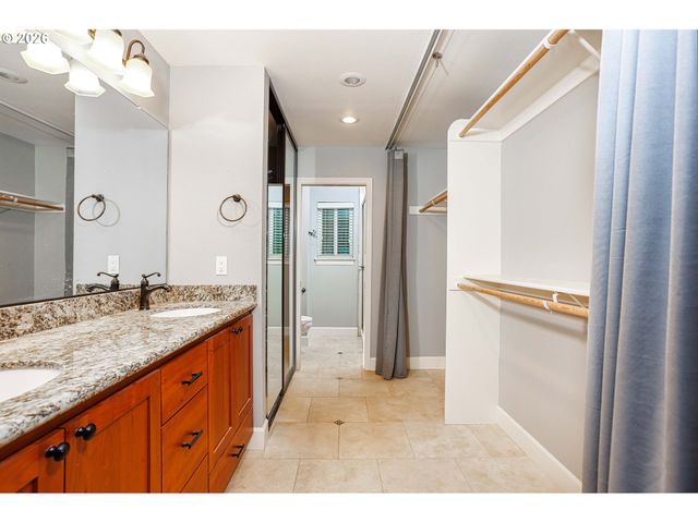 4429 THUNDER VISTA Ln, Lake Oswego, OR 97035