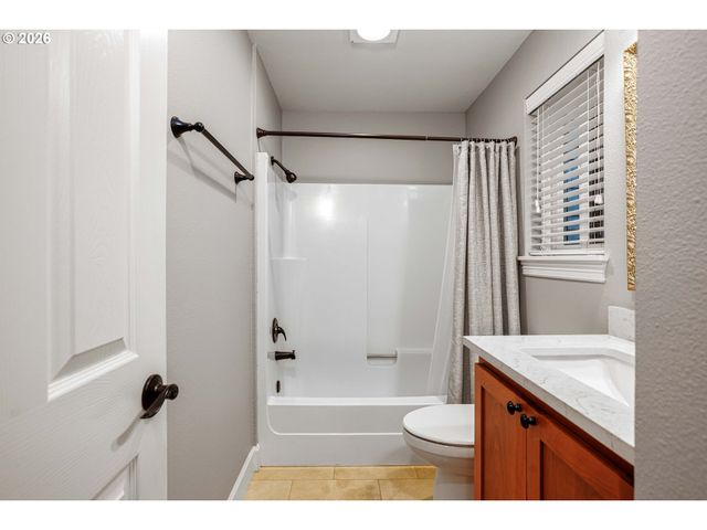 4429 THUNDER VISTA Ln, Lake Oswego, OR 97035