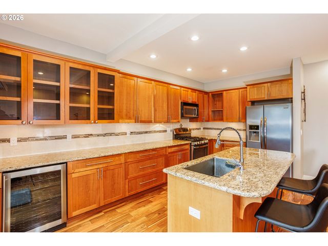 4429 THUNDER VISTA Ln, Lake Oswego, OR 97035