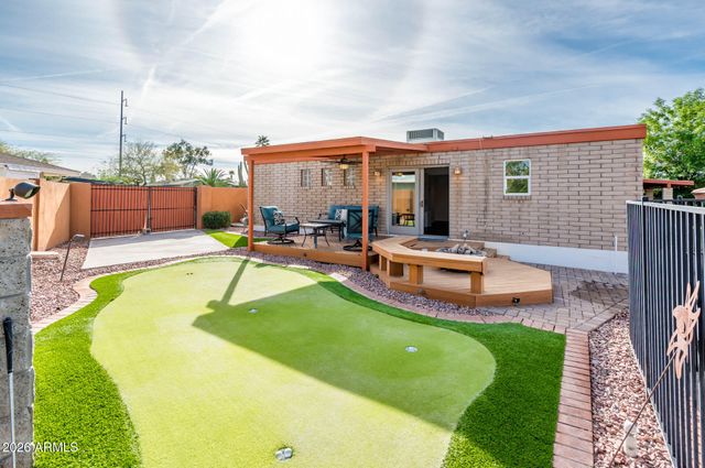 15042 N 6TH Street, Phoenix, AZ 85022