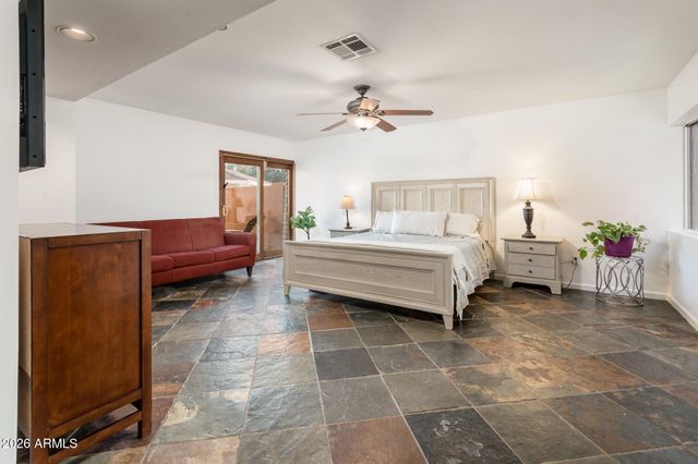 15042 N 6TH Street, Phoenix, AZ 85022