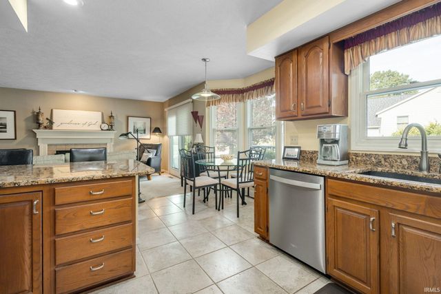 14479 Old Trace Court, Granger, IN 46530