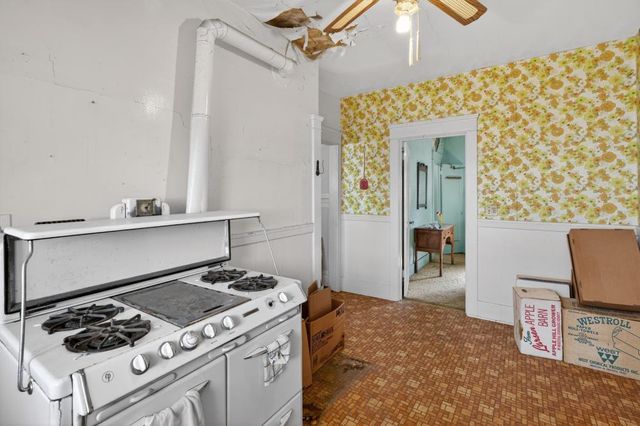 709 S School St, Lodi, CA 95240