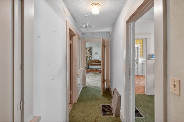 709 S School St, Lodi, CA 95240