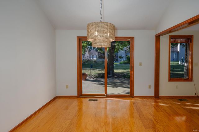 7435 Glen Gelder Circle, Fort Wayne, IN 46804