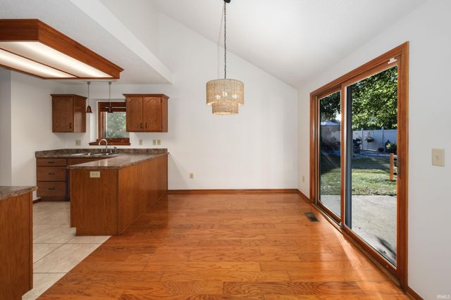 7435 Glen Gelder Circle, Fort Wayne, IN 46804