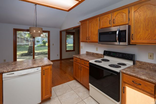 7435 Glen Gelder Circle, Fort Wayne, IN 46804