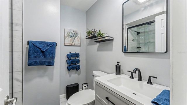 1135 WALKER CIRCLE W, Lakeland, FL 33805