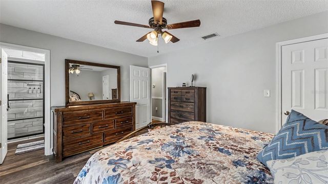 1135 WALKER CIRCLE W, Lakeland, FL 33805