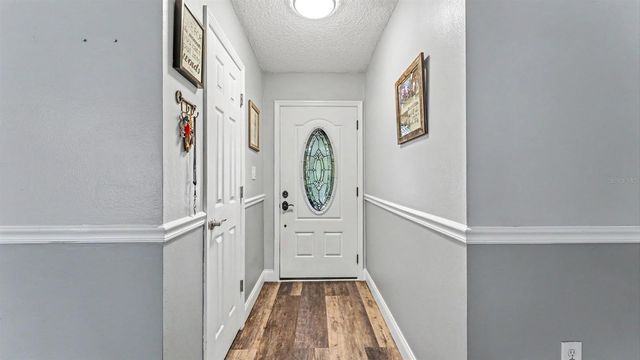 1135 WALKER CIRCLE W, Lakeland, FL 33805