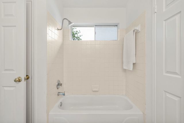 9109 Hoffman CV, Austin, TX 78749