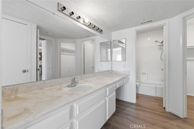 1400 W Edgehill Unit 40, San Bernardino, CA 92405