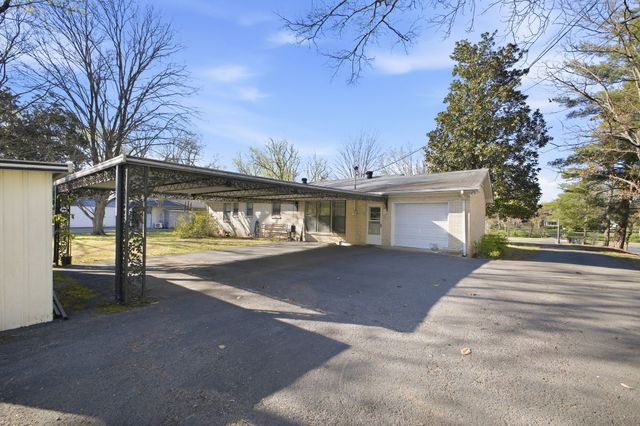 710 Murfreesboro Rd, Franklin, TN 37064