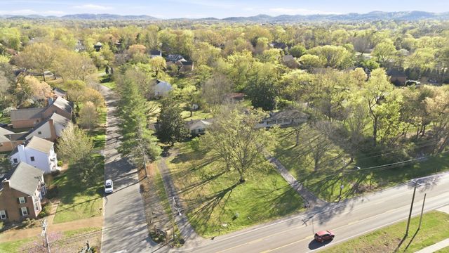 710 Murfreesboro Rd, Franklin, TN 37064