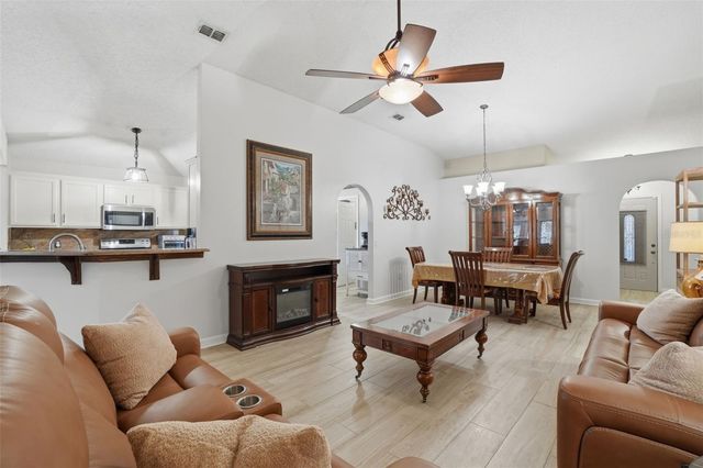 16868 CORNERWOOD DRIVE, Orlando, FL 32820