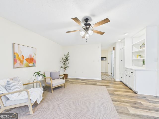 202 Hilltop Circle, Macon, GA 31210