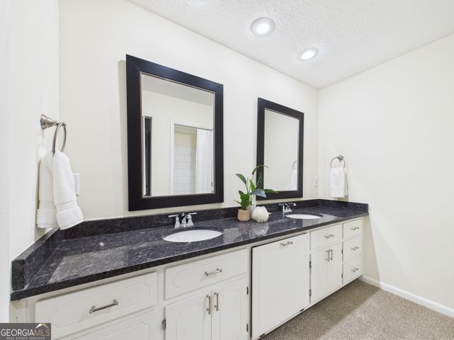 202 Hilltop Circle, Macon, GA 31210