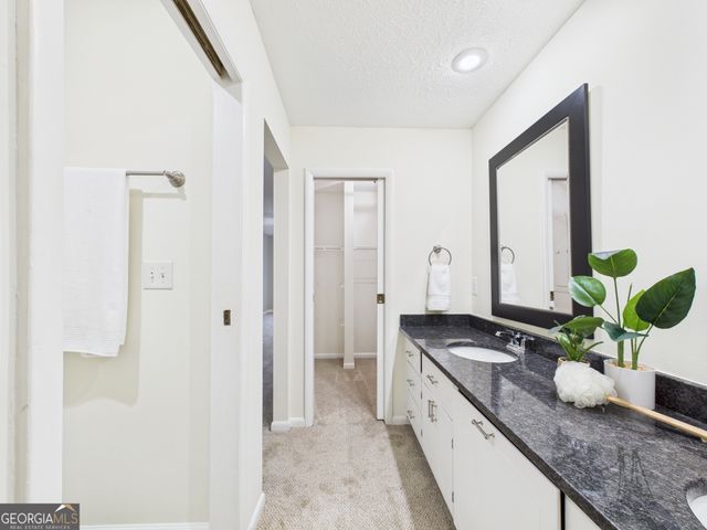 202 Hilltop Circle, Macon, GA 31210