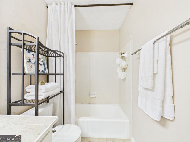 202 Hilltop Circle, Macon, GA 31210